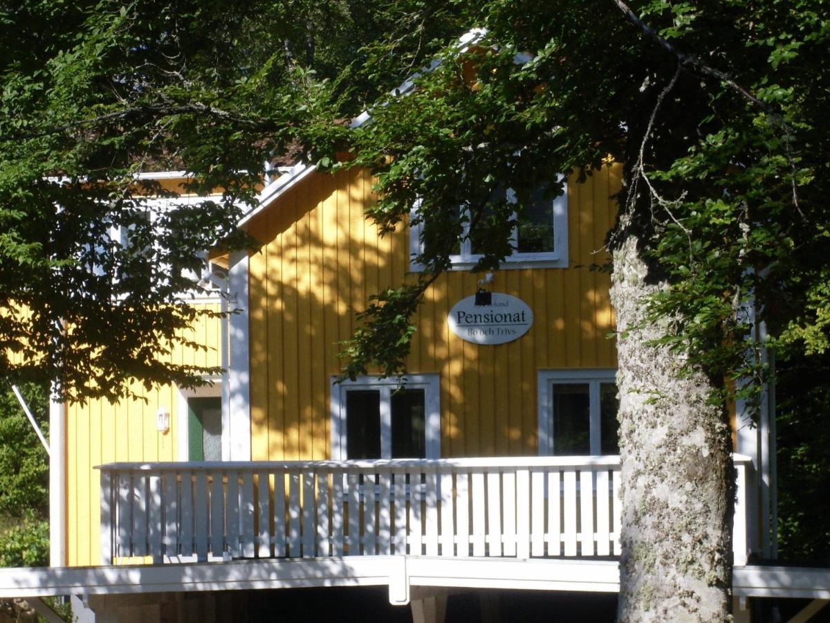 Hotel & Pensionat Bjoerkelund Stenbrohult  المظهر الخارجي الصورة