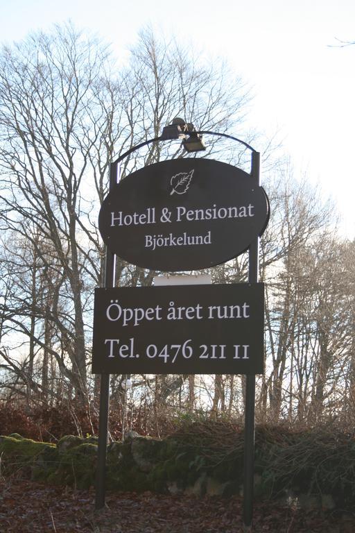 Hotel & Pensionat Bjoerkelund Stenbrohult  المظهر الخارجي الصورة